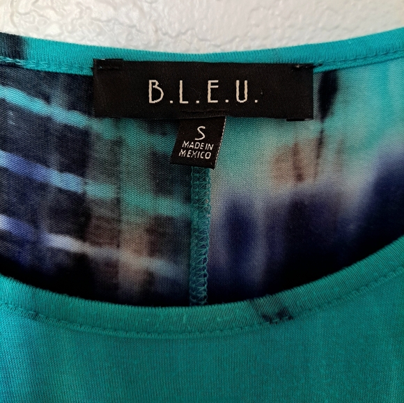 WOMEN'S SHORT SLEEVE TOP SIZE SMALL STRETCH B.L.E.U. - Picture 5 of 6
